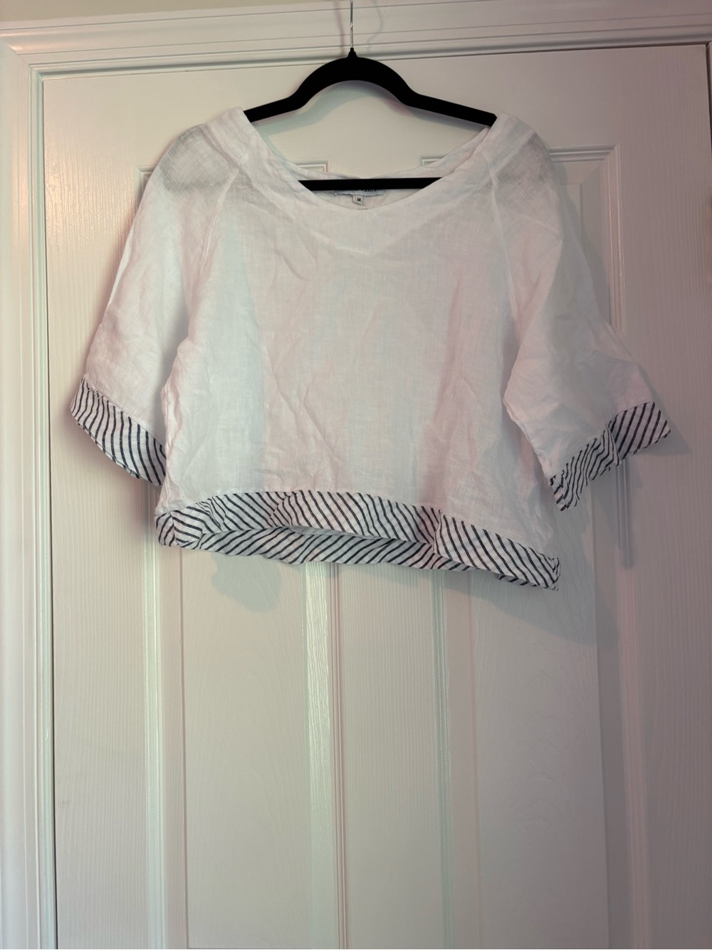Tempo Paris White Linen Crop Top with Navy Stripe Trim